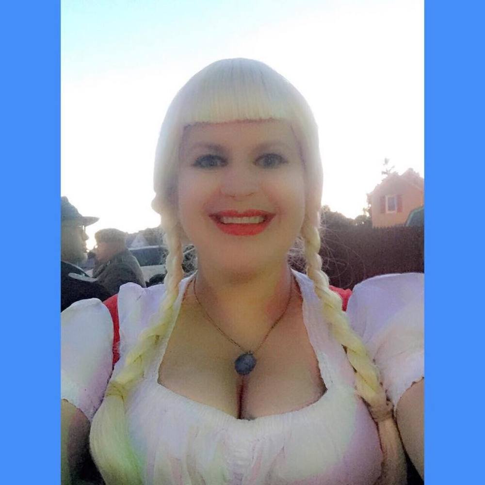 Meet your Posher, Alison